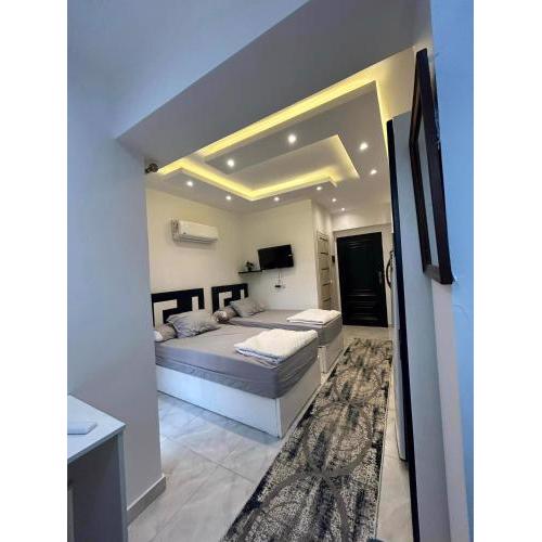 ستديو مفروش - غرفة فندقيه - للايجار Studios - Room