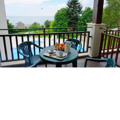 Апартамент Балчик Гардънс - Balchik Gardens Apartment