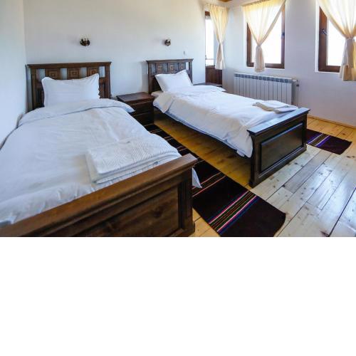 КАЛПАЦИТЕ - Kalpacite Guest Houses