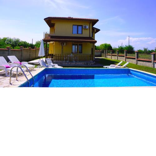 Вила Делфин - Villa Delfin