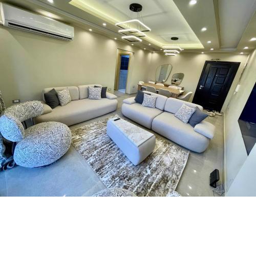 1 شارع المحروسه - المهندسين