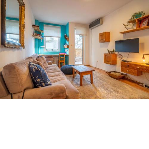 1 Bedroom Natural Condo