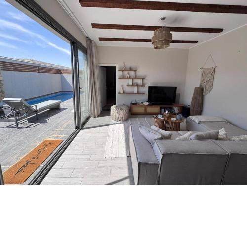 1 BR Elegant Villa with private Pool