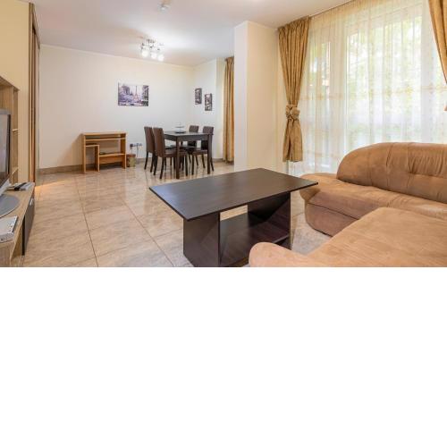 1BD apartment in a calm area near the centre