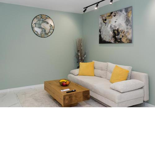 1BD Home near Varna's Sea Garden with Parking Spot