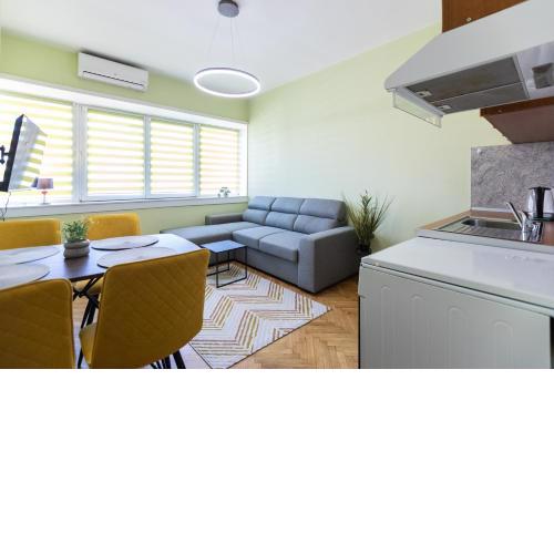 1BDR Flat in center of Sofia Vitoshka Blvd