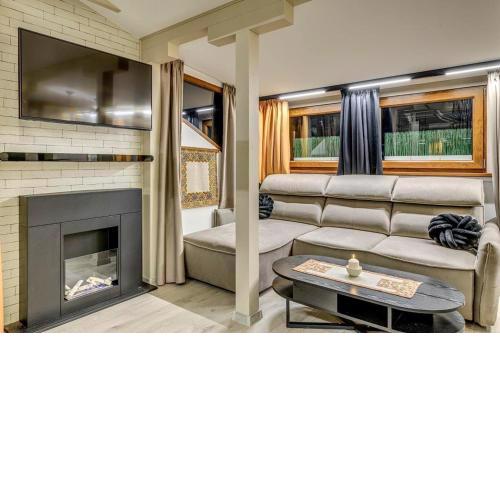1bdr Loft Top Location Designer Interior