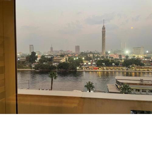 2 Bed Vintage Apt River Nile View