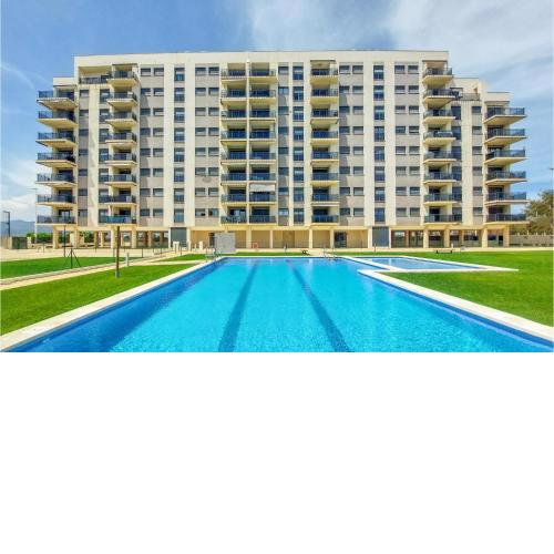 2 Bedroom Awesome Apartment In Playa De Moncofa