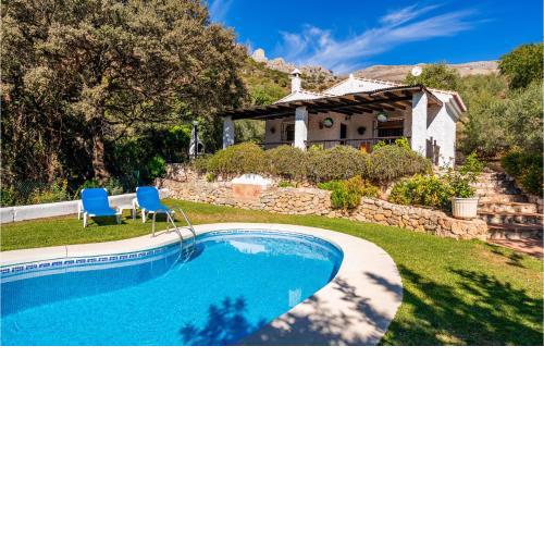 2 Bedroom Beautiful Home In Alora
