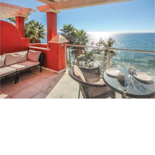 2 Bedroom Cozy Apartment In Estepona