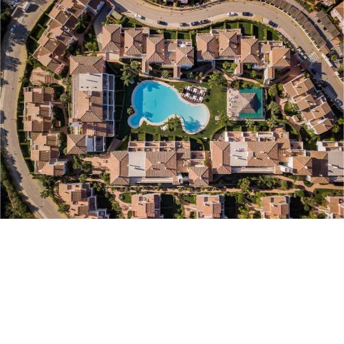 2 Bedroom Gorgeous Apartment In Estepona
