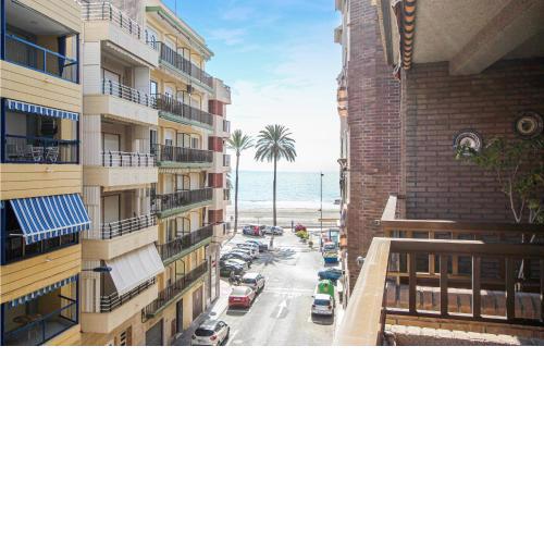 2 Bedroom Gorgeous Apartment In Santa Pola