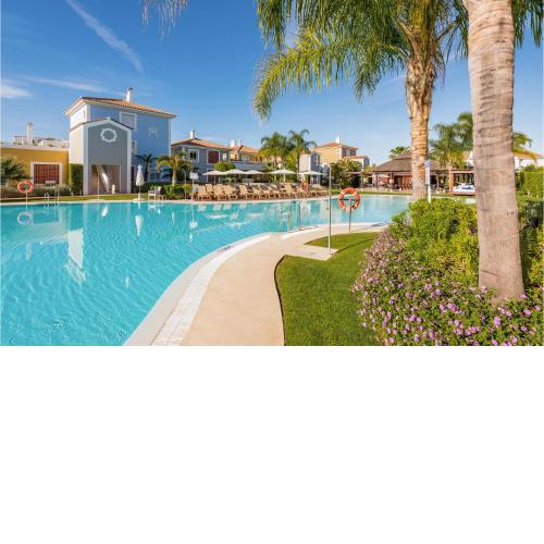 2 Bedroom Nice Apartment In Estepona