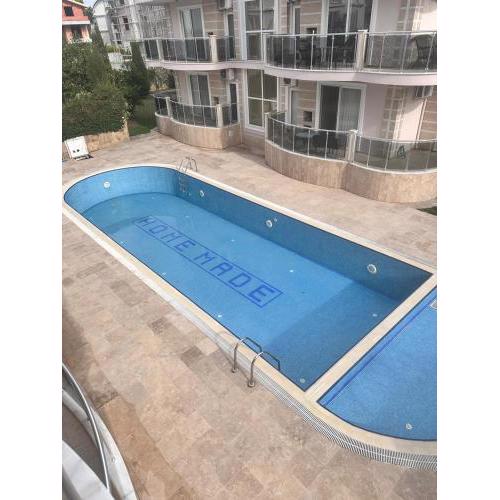 2 Bedroom Renovated Apartment