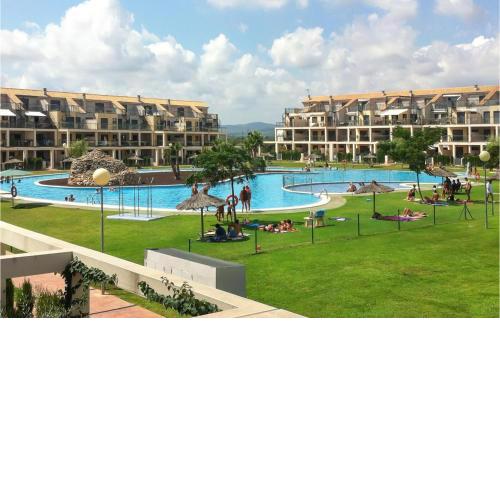 2 Bedroom Stunning Apartment In Sant Jordi