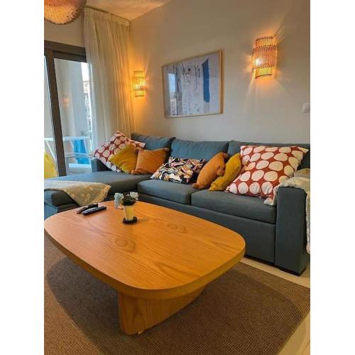 2 Bedrooms apartment for rent in Marassi
