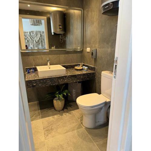 2 bedrooms with private pool