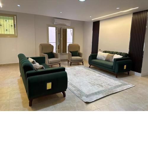 2B Apartment with Private garden