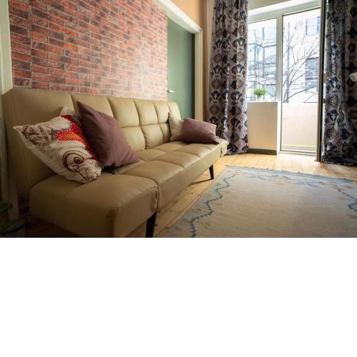 2BDR Flat in Centre Sofia (NDK)
