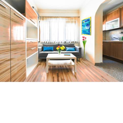 2bdr Top Location Acs Separate Kitchen