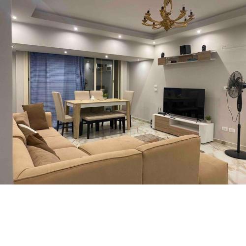 2BR Modern apartment
