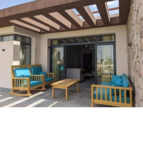 2BR Somabay Twin Villa in Mesca Near Beach & Pools