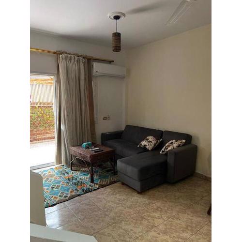 2BR Townhouse,Bath, TV, Backyard (1038)