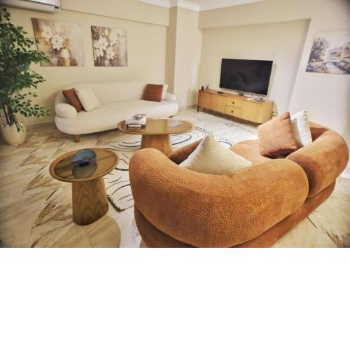 3-bedroom Cairo Airport Haven Cozy and Convenient