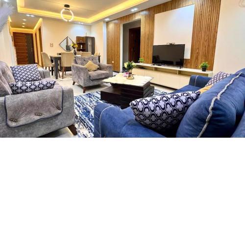 3 Bedroom Luxury Apartment-Maadi 2
