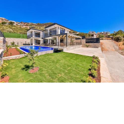 3 Bedroom Luxury Villa, Private Pool, Near Kalkan