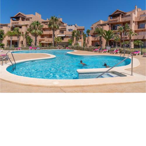3 Bedroom Stunning Apartment In Torre Pacheco