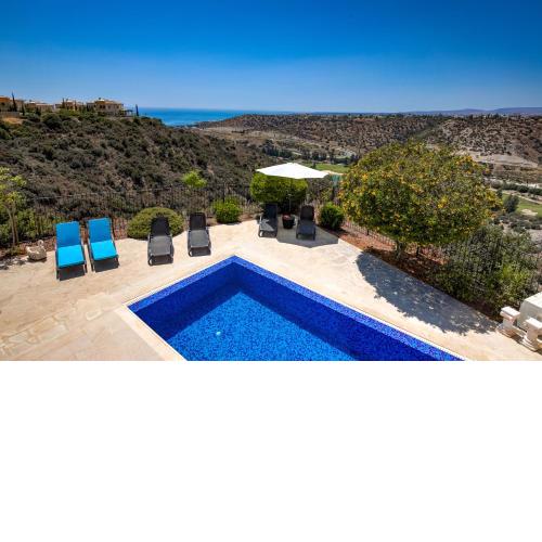 3 bedroom Villa Melandra with private pool and sea views, Aphrodite Hills Resort
