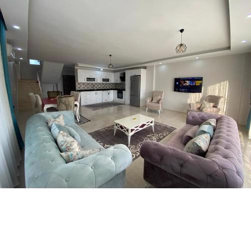 3 katlı tripleks Villa
