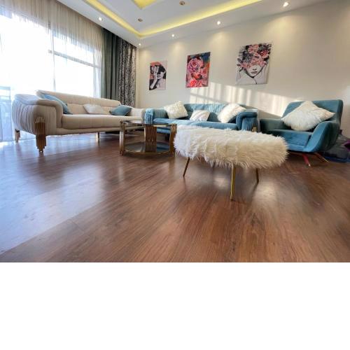 مدينتي شقه مميزه فرش فندقي وفيو رائع 3 غرف madinaty luxury apartment