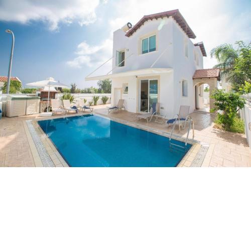 3-Schlafzimmer-Villa mit privatem Pool