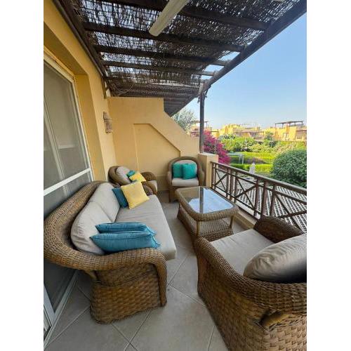 3BRS Charming Chalet 4-Min to Beach