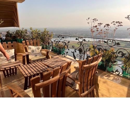 3BRS spacious Vintage Apt Panoramic Nile View