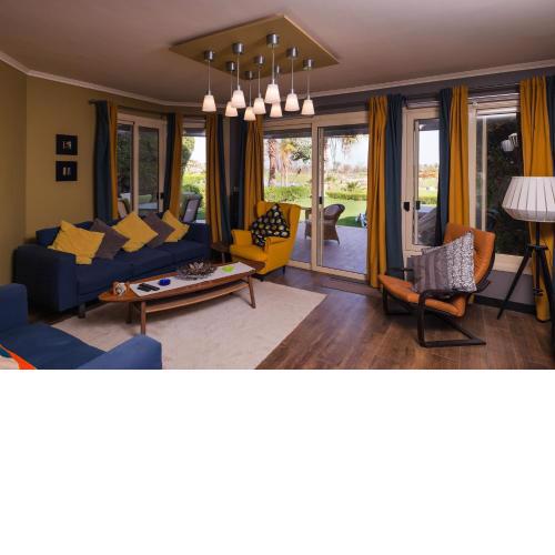 3Brs Swimming POOLS DIRECT Chalet Einbay l Free BBQ Set l WiFI