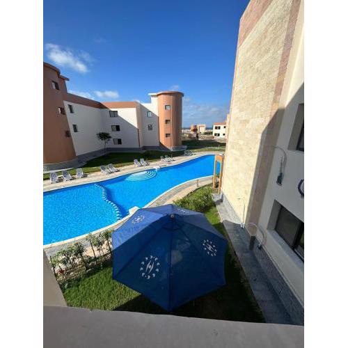 شقه بمنتجع هلنان بورفؤاد رقم 4 عماره1 Helnan Resd flat no4 Bld1