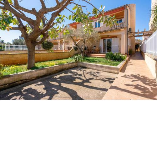 4 Bedroom Gorgeous Home In Port Dalcúdia