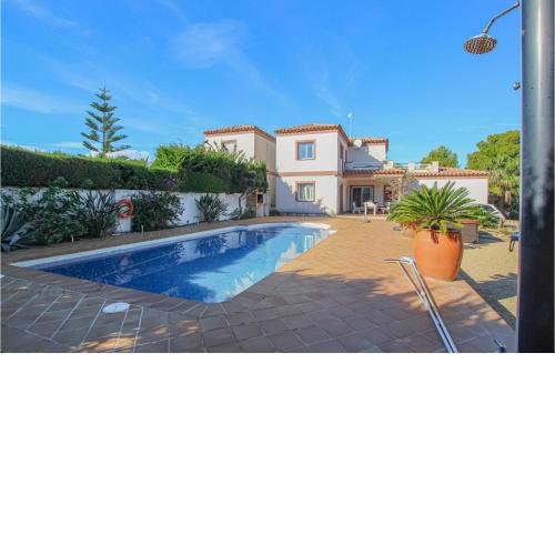 4 Bedroom Nice Home In Les Tres Cales