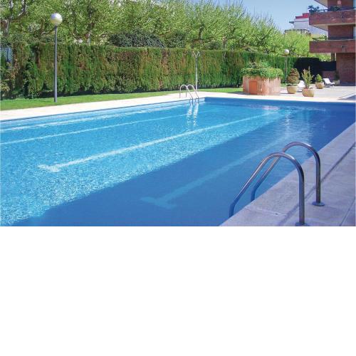 4 Bedroom Stunning Apartment In Tossa De Mar