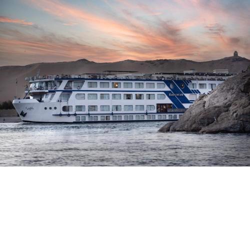 4 Days 3 Nights Nile cruise trip from Aswan to Luxor including Abu Simbel Temples Visit every Monday, Wednesday and Friday
