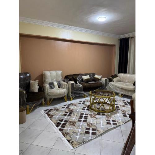 4BR Apartment in Manial Island