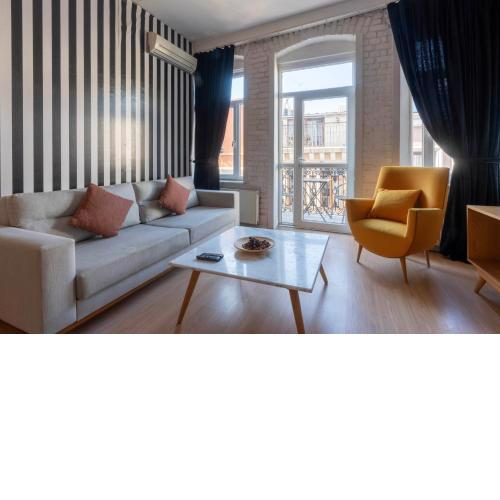 5 Apartment Galata