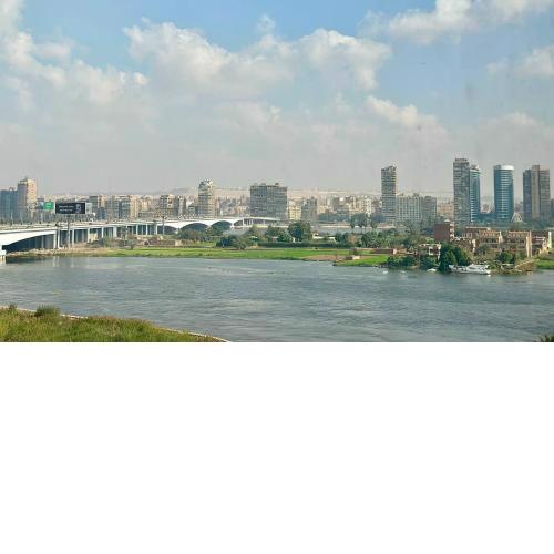 شقه فندقيه علي نهر النيل 704