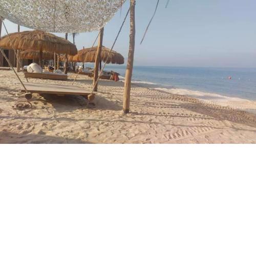 شاليه باطلاله مميزه على البحر واللاجون
