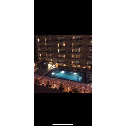 الدقى ميدان المساحه أمام فندق سفير