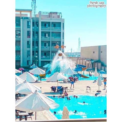 قريه جراند هليز